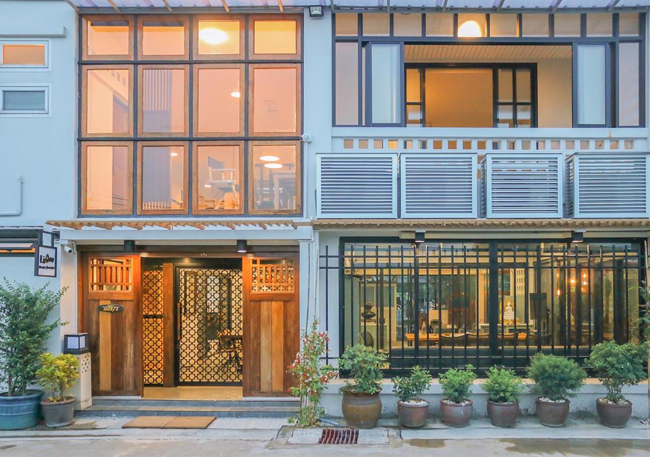 Hostel Liaw Base House Bangkok Exterior foto