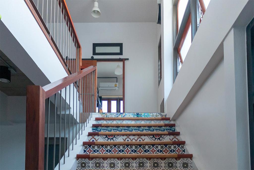 Hostel Liaw Base House Bangkok Exterior foto